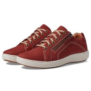 NWT Clarks Unisex Nalle Lace Sneaker, Chestnut N-Size 7 Women US